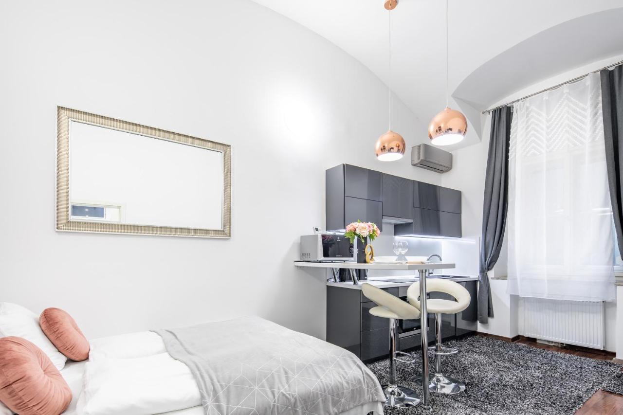 בודפשט Melody Meadow Apartment מראה חיצוני תמונה